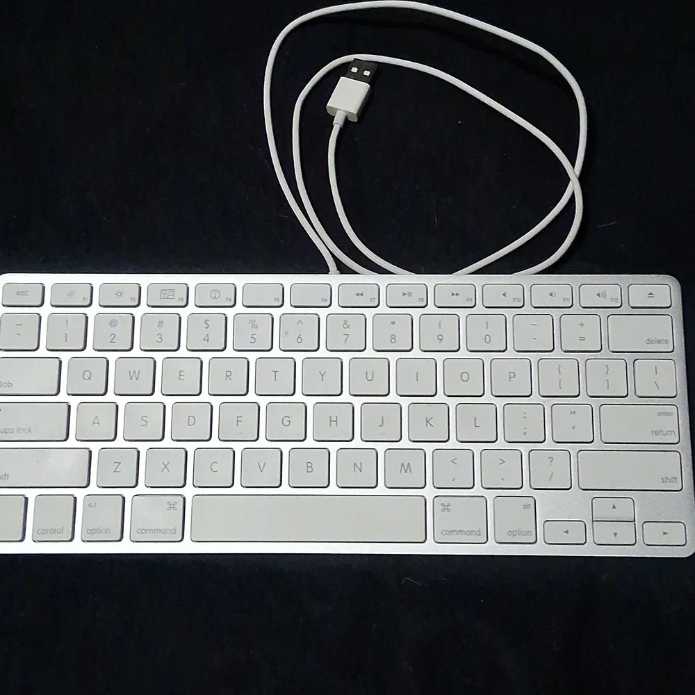 Apple Wired Mini Keyboard,A1242